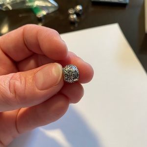 Pandora “swirls and dots” round charm